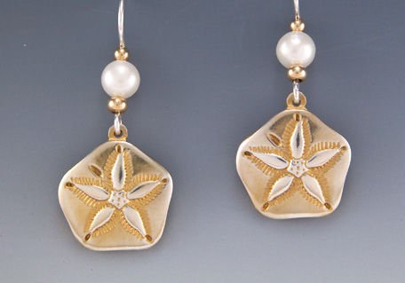 Small Sand Dollar Earrings 24k V